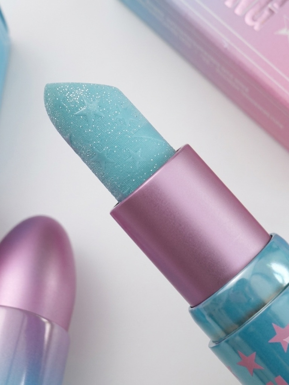 Jeffree Star | ‘Blue Balls’ Hydrating Glitz | NiB cotton candy diamond balm 🍭💎🫦 - Picture 3 of 16